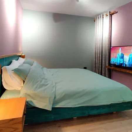 Piro's Cozy - Centre Apartment