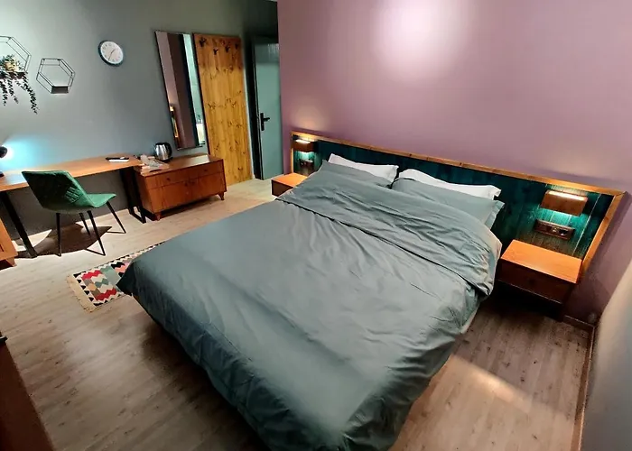 Piro's Cozy - Centre