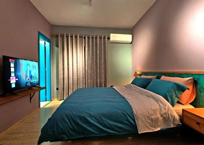 Piro's Cozy - Centre *