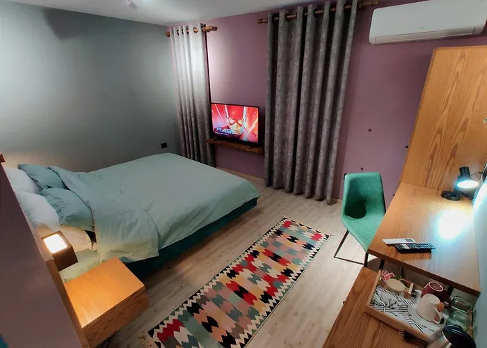 Piro's Cozy - Centre 科尔察